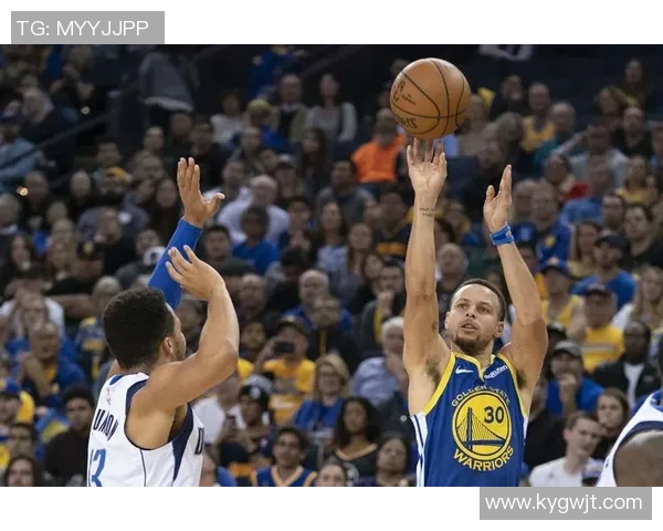 2021年今天勇士与独行侠的精彩对决回顾与分析