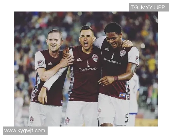 皇家盐湖城与科罗拉多急流的精彩对决比分分析与赛后点评